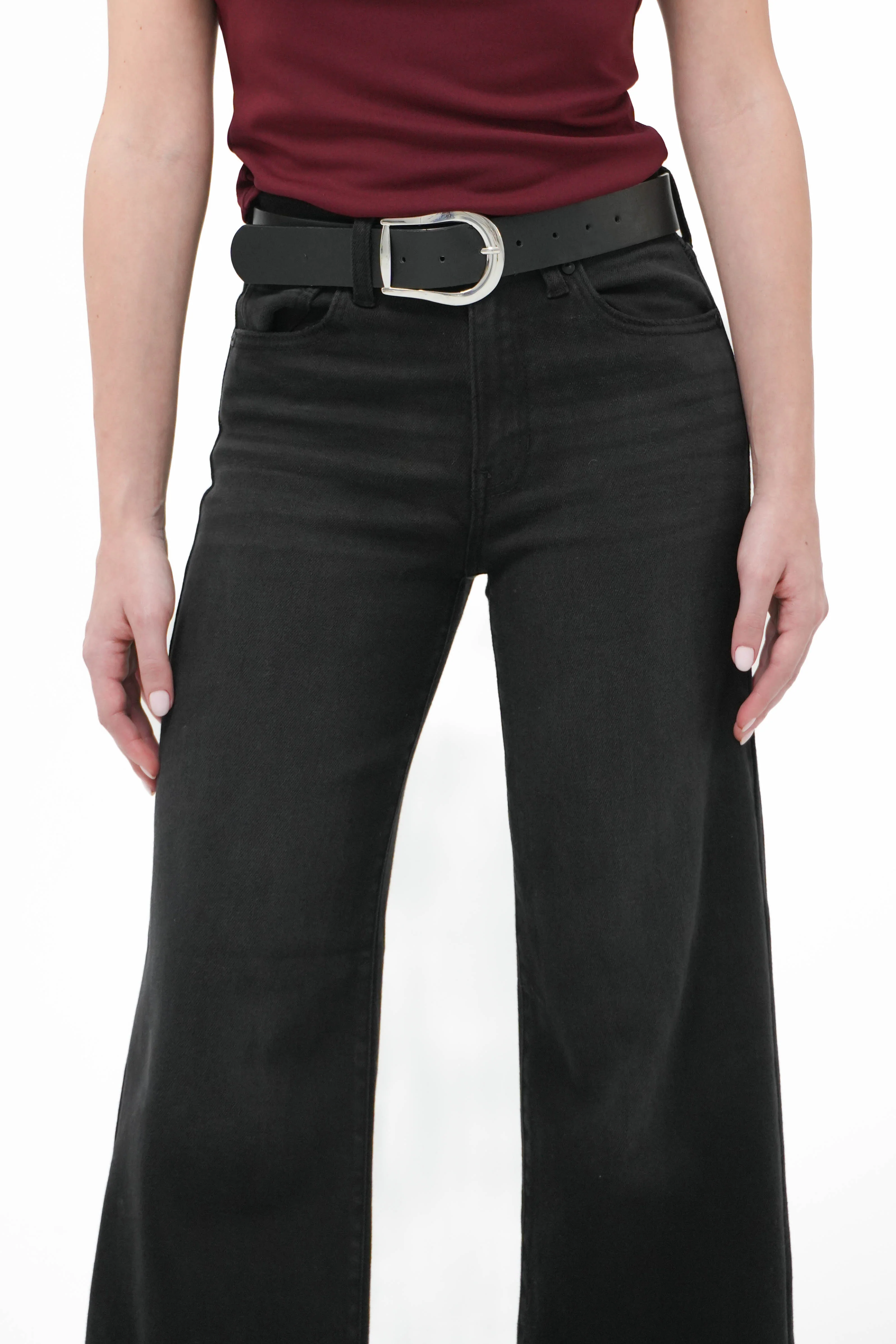 Archer Jeans in Black - Image 3