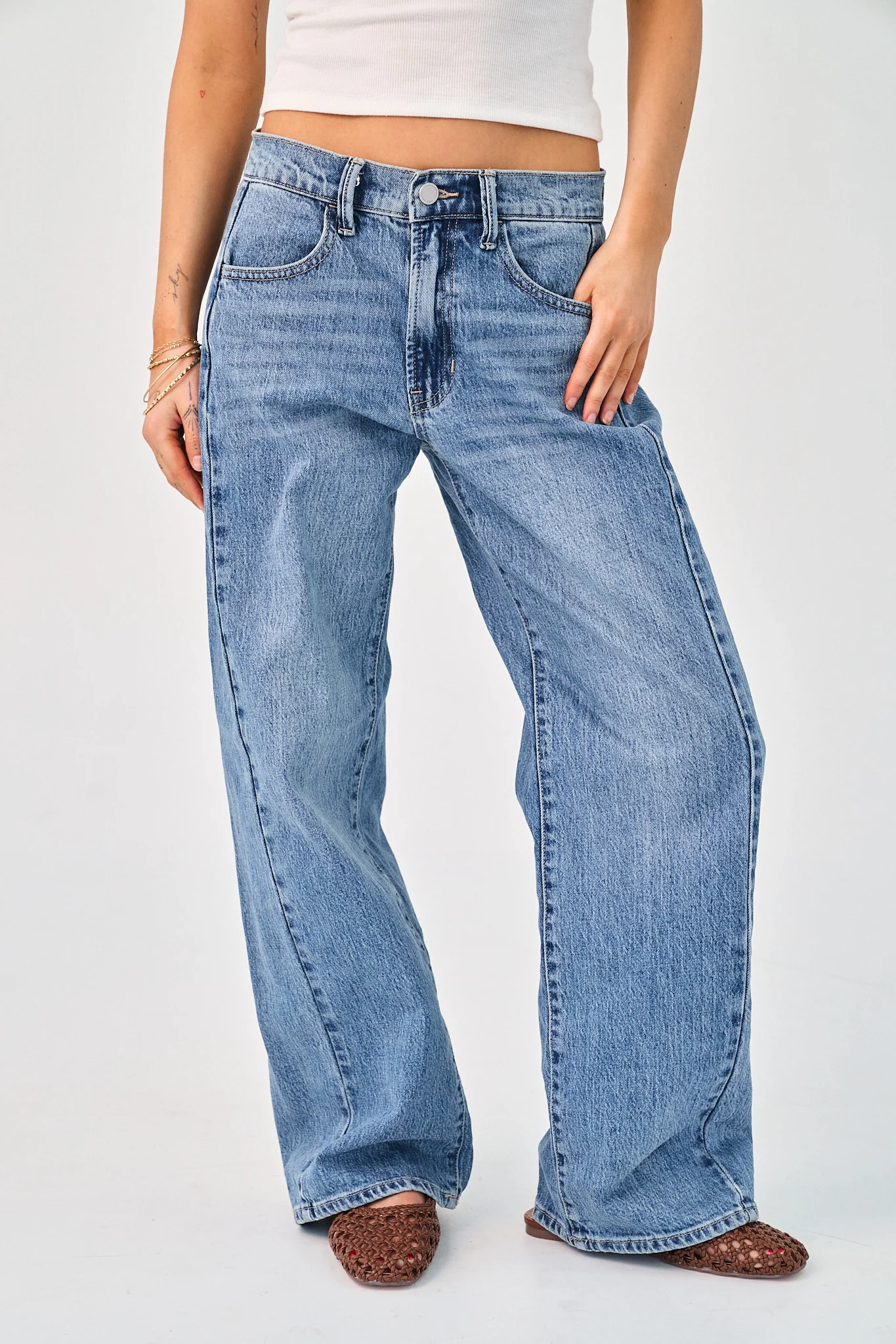 Atlas Jeans - Image 4