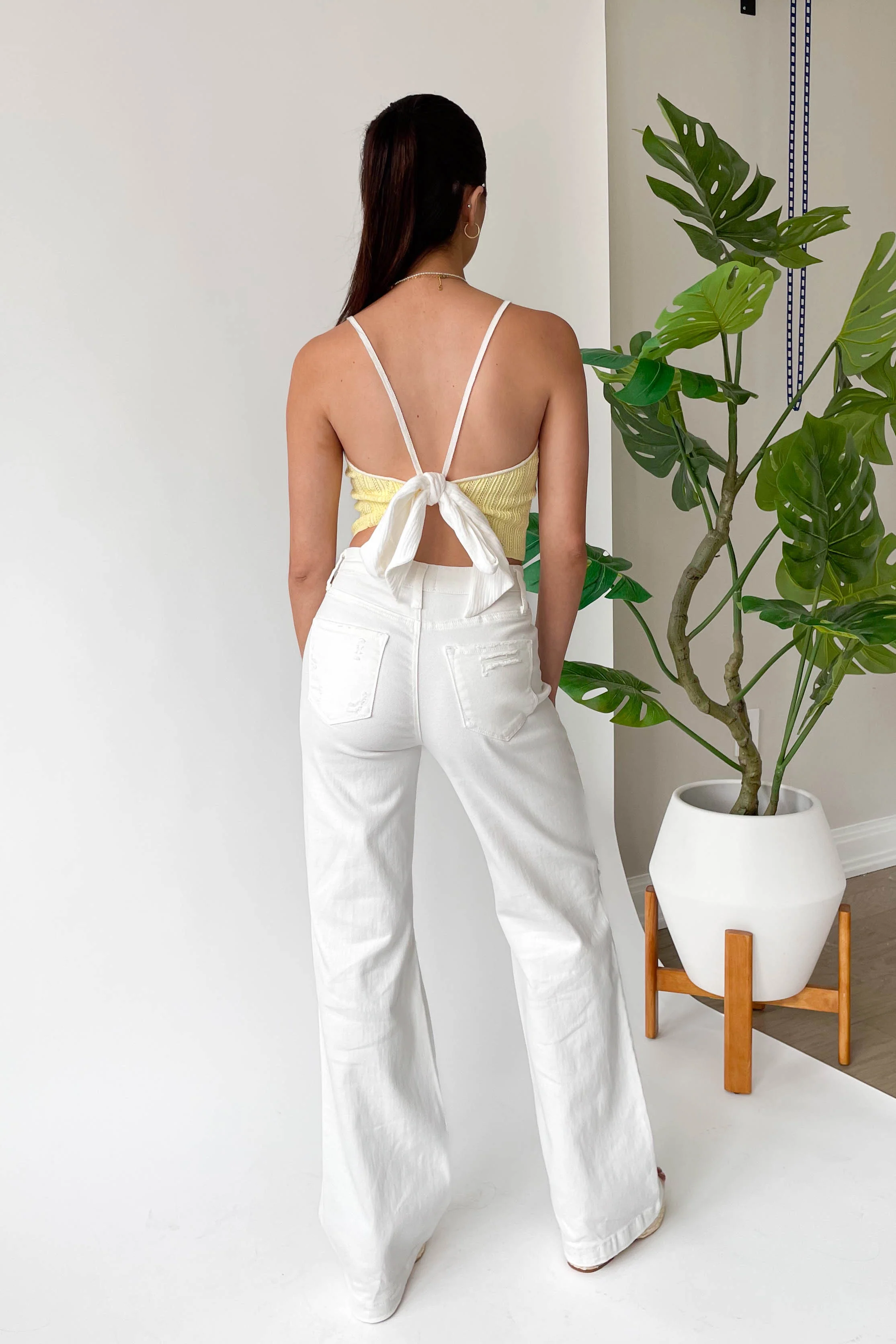 Cara Jeans in White - Image 5