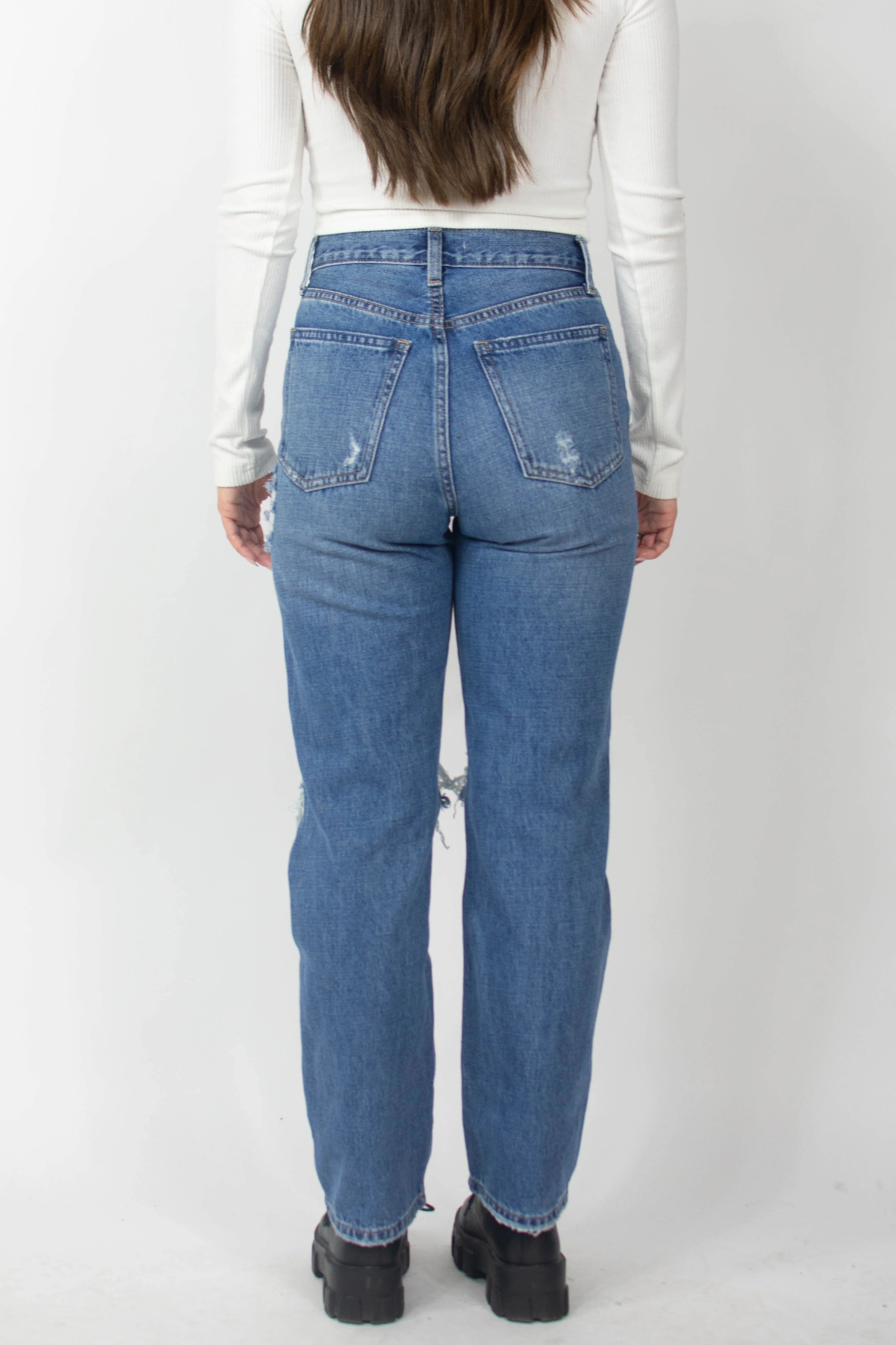 Highland Jeans in Dark Wash - Image 4