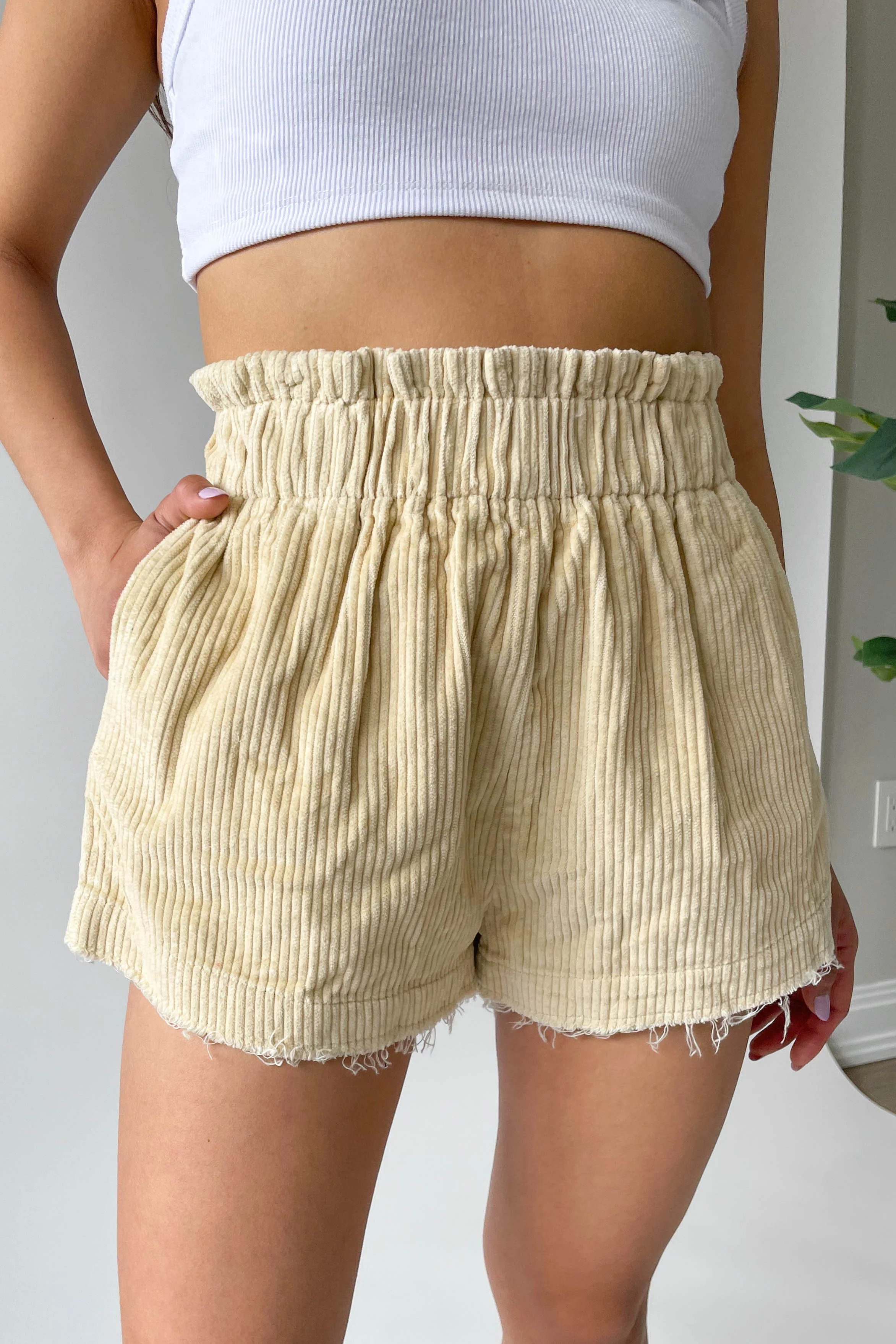 Isla Shorts - Image 3