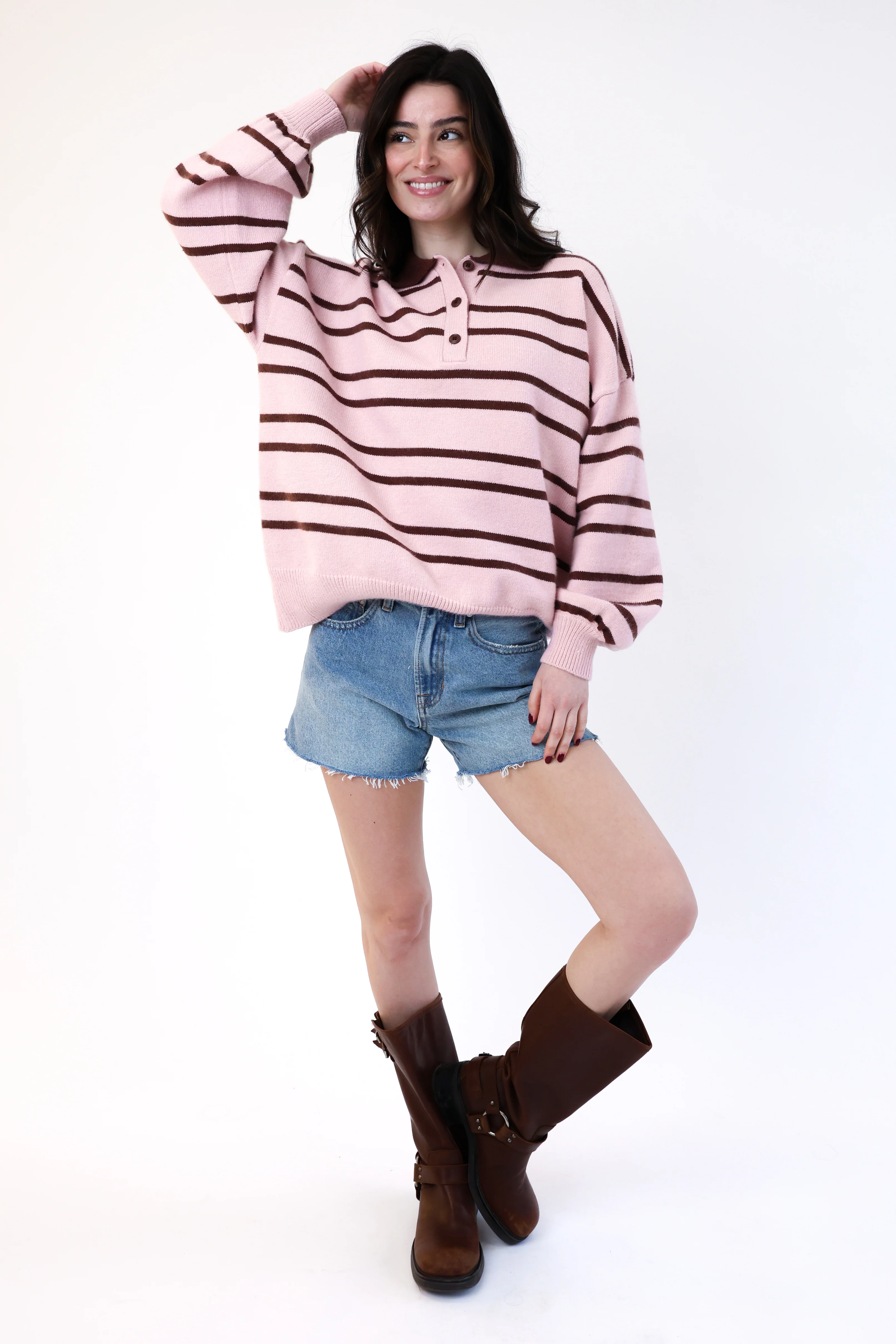 Levi Sweater in Pink - Image 2