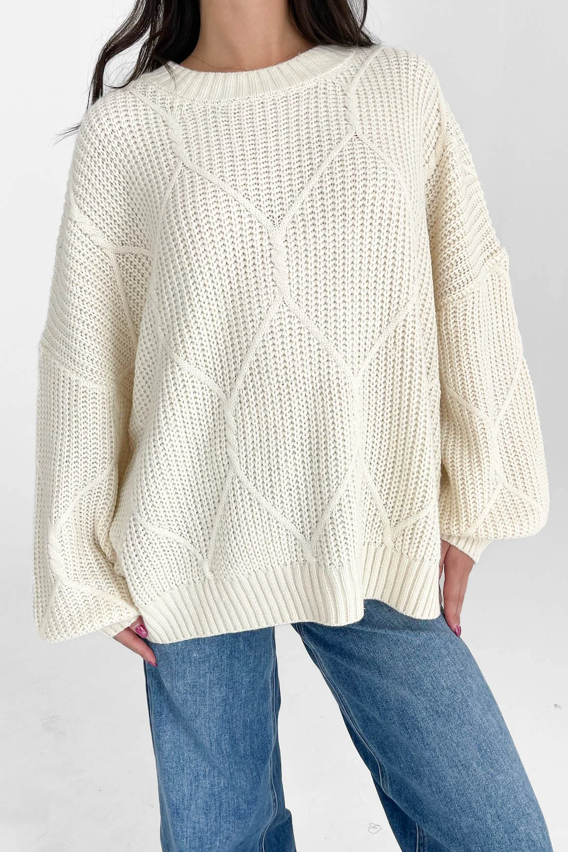 Logan Oversized Sweater in Cream - Image 3